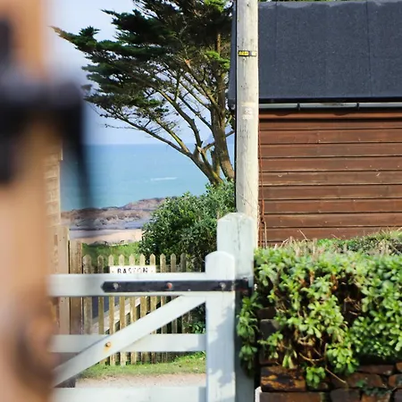 Beachside Holiday home *
