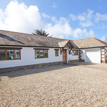 Beachside Saint Merryn